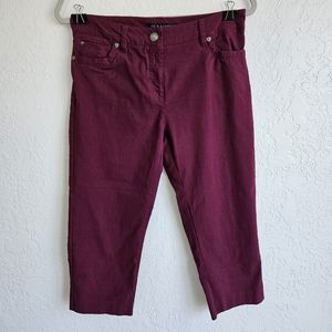 Womens capri pants by Zac & Rachel. Size 8